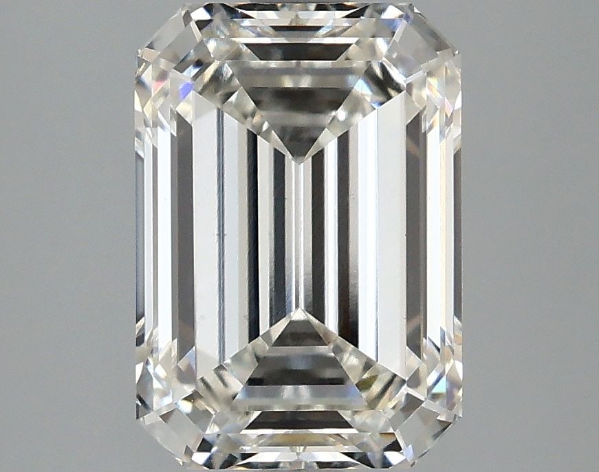 Loose Diamond - EMERALD 3.01ct G VS1: Loose Diamond - EMERALD 3.01ct G VS1 Source: This is a real non-mined Diamond that has been grown in a lab Shape: EMERALD Carats: 3.01 Color: G Clarity: VS1 Certification: IGI Video: