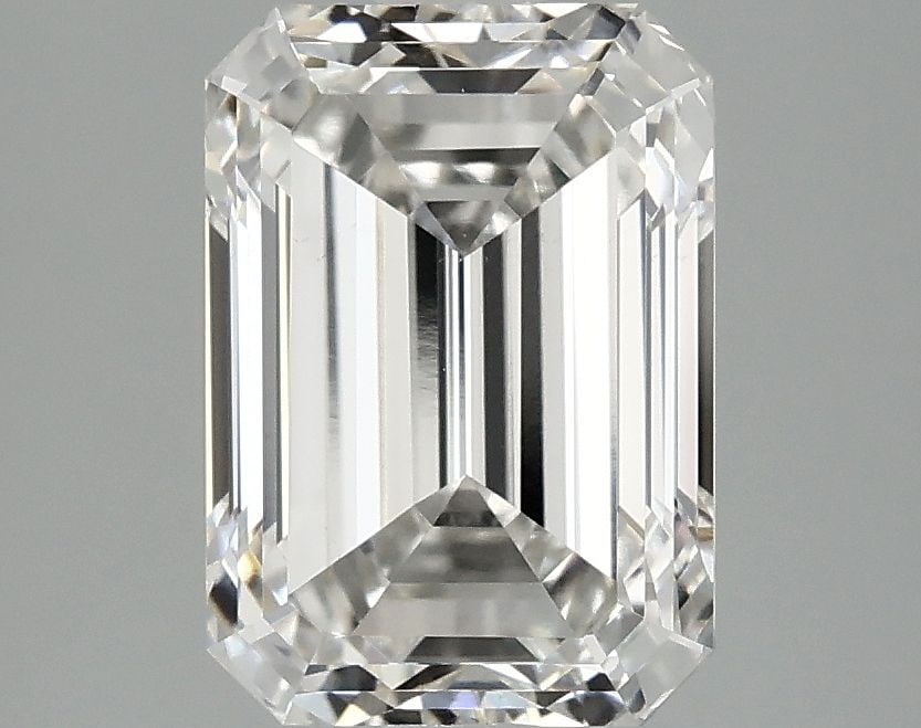Loose Diamond - EMERALD 3.09ct G VS1: Loose Diamond - EMERALD 3.09ct G VS1 Source: This is a real non-mined Diamond that has been grown in a lab Shape: EMERALD Carats: 3.09 Color: G Clarity: VS1 Certification: IGI Video: