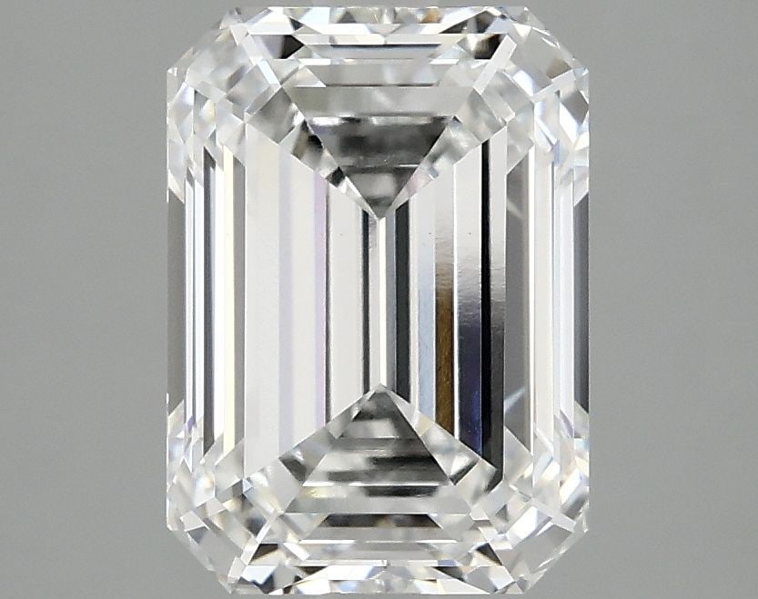 Loose Diamond - EMERALD 2.99ct E VVS2: Loose Diamond - EMERALD 2.99ct E VVS2 Source: This is a real non-mined Diamond that has been grown in a lab Shape: EMERALD Carats: 2.99 Color: E Clarity: VVS2 Certification: IGI Video: