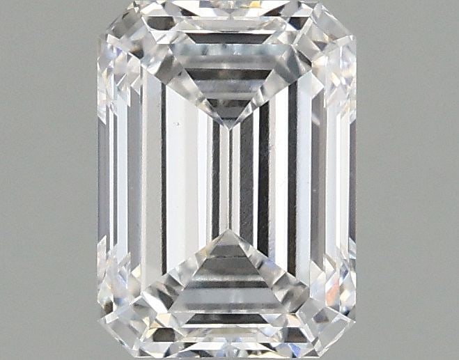 Loose Diamond - EMERALD 1.57ct D VS1: Loose Diamond - EMERALD 1.57ct D VS1 Source: This is a real non-mined Diamond that has been grown in a lab Shape: EMERALD Carats: 1.57 Color: D Clarity: VS1 Certification: IGI Video: