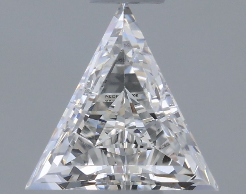 Loose Diamond - TRIANGULAR 0.37ct F VS1: Loose Diamond - TRIANGULAR 0.37ct F VS1 Source: This is a real non-mined Diamond that has been grown in a lab Shape: TRIANGULAR Carats: 0.37 Color: F Clarity: VS1 Certification: IGI Video: