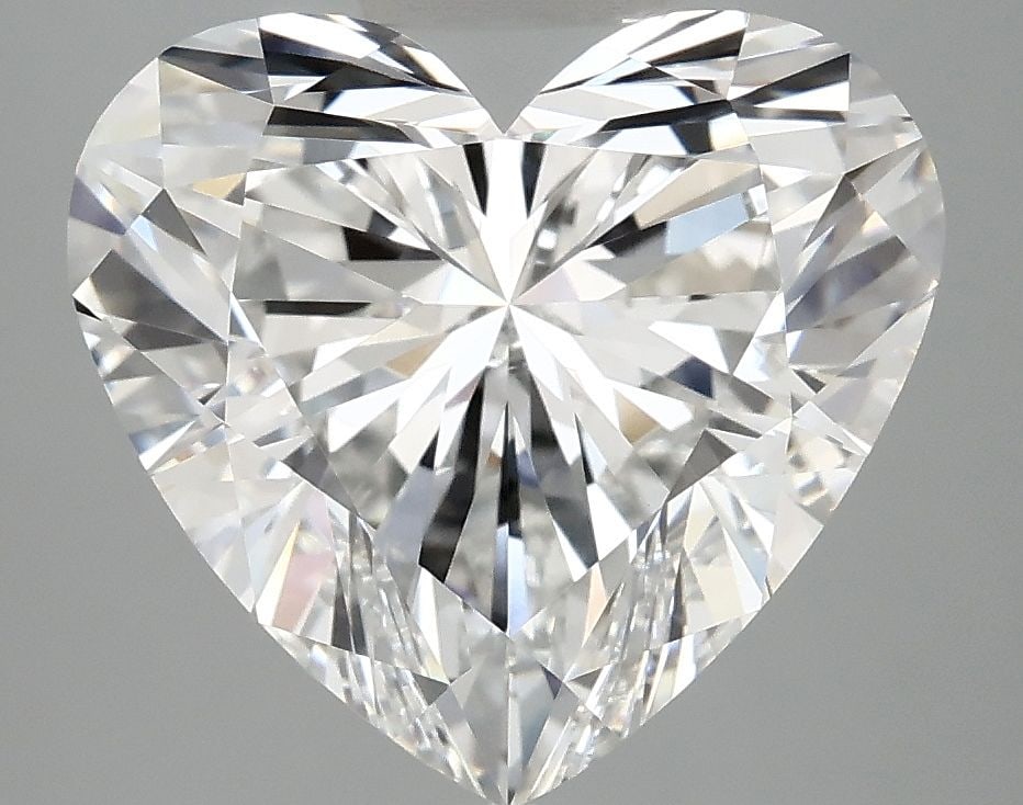 Loose Diamond - HEART 5.06ct F VVS2: Loose Diamond - HEART 5.06ct F VVS2 Source: This is a real non-mined Diamond that has been grown in a lab Shape: HEART Carats: 5.06 Color: F Clarity: VVS2 Certification: IGI Video: Video Link The