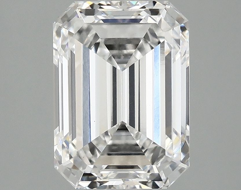 Loose Diamond - EMERALD 3.04ct D VS1: Loose Diamond - EMERALD 3.04ct D VS1 Source: This is a real non-mined Diamond that has been grown in a lab Shape: EMERALD Carats: 3.04 Color: D Clarity: VS1 Certification: IGI Video: