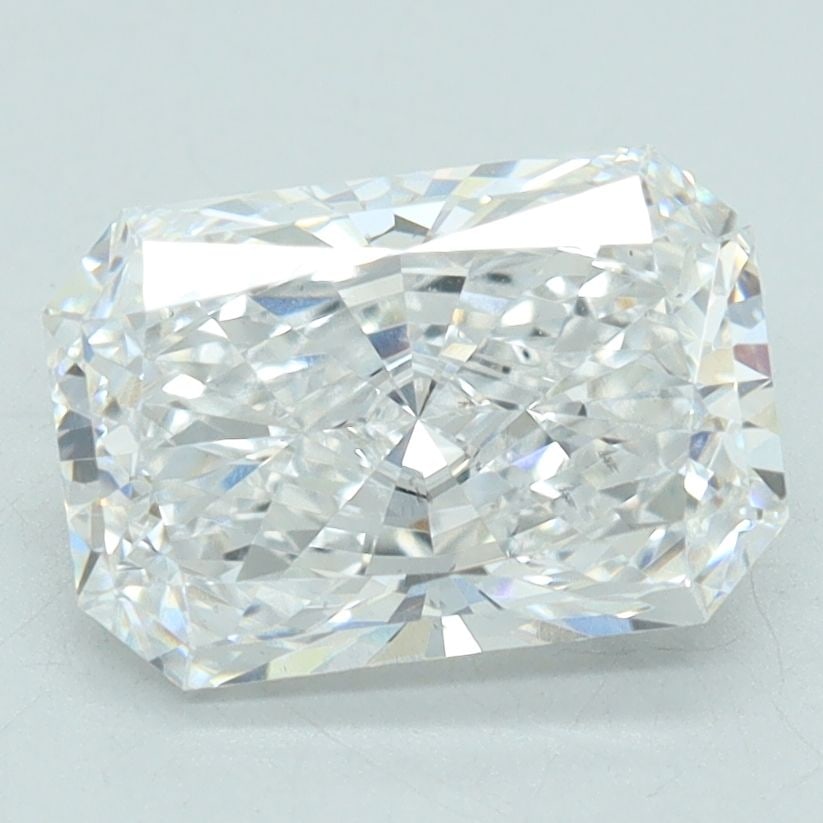 Loose Diamond - RADIANT 1.53ct D VS2: Loose Diamond - RADIANT 1.53ct D VS2 Source: This is a real non-mined Diamond that has been grown in a lab Shape: RADIANT Carats: 1.53 Color: D Clarity: VS2 Certification: IGI Video: Video Link The