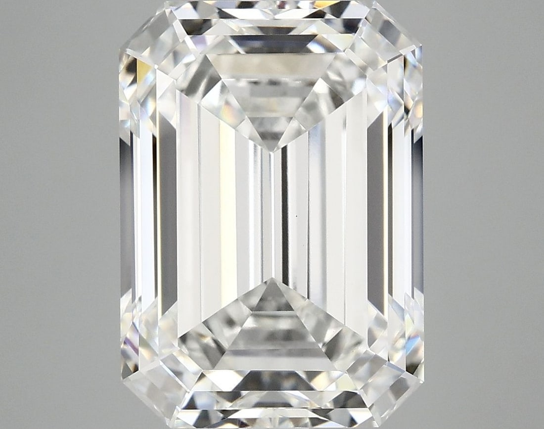 Loose Diamond - EMERALD 8.5ct F VVS2: Loose Diamond - EMERALD 8.5ct F VVS2 Source: This is a real non-mined Diamond that has been grown in a lab Shape: EMERALD Carats: 8.5 Color: F Clarity: VVS2 Certification: IGI Video: Video Link The