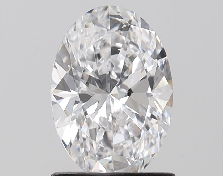 Loose Diamond - OVAL 1.12ct D VS1: Loose Diamond - OVAL 1.12ct D VS1 Source: This is a real non-mined Diamond that has been grown in a lab Shape: OVAL Carats: 1.12 Color: D Clarity: VS1 Certification: IGI Video: Video Link The