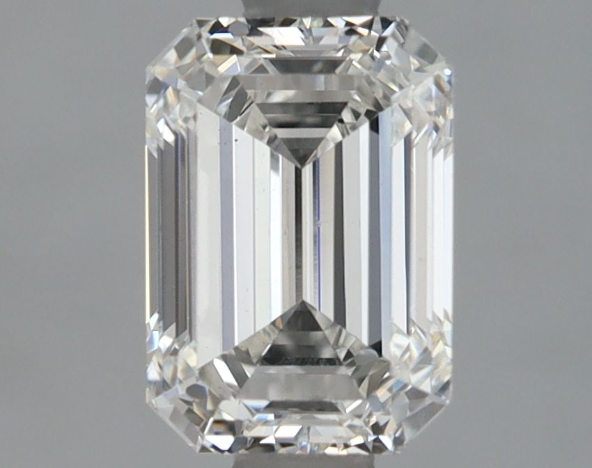 Loose Diamond - EMERALD 1.24ct F VS1: Loose Diamond - EMERALD 1.24ct F VS1 Source: This is a real non-mined Diamond that has been grown in a lab Shape: EMERALD Carats: 1.24 Color: F Clarity: VS1 Certification: IGI Video: Video Link The