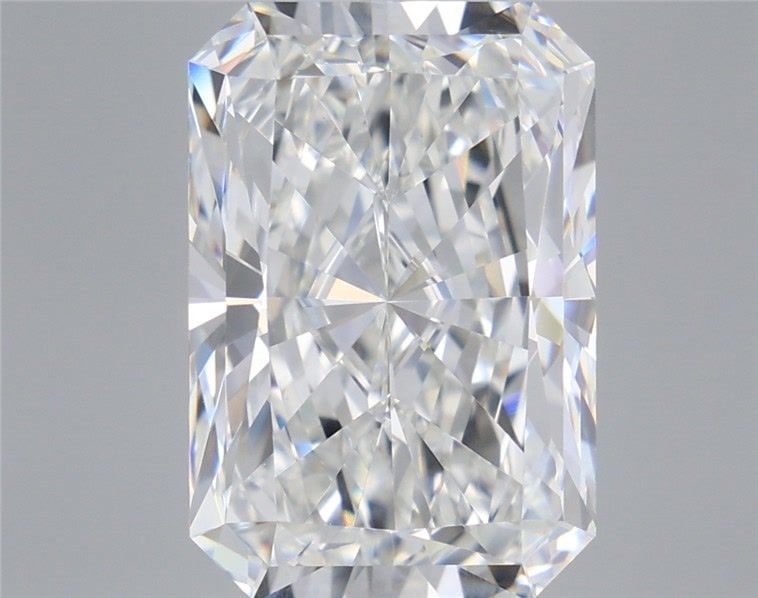 Loose Diamond - RADIANT 7.55ct F VVS2: Loose Diamond - RADIANT 7.55ct F VVS2 Source: This is a real non-mined Diamond that has been grown in a lab Shape: RADIANT Carats: 7.55 Color: F Clarity: VVS2 Certification: IGI Video: Video Link 