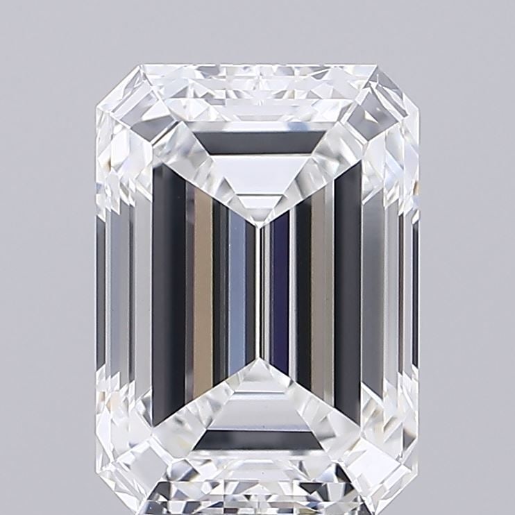 Loose Diamond - EMERALD 5.52ct E VS1: Loose Diamond - EMERALD 5.52ct E VS1 Source: This is a real non-mined Diamond that has been grown in a lab Shape: EMERALD Carats: 5.52 Color: E Clarity: VS1 Certification: IGI Video: Video Link The