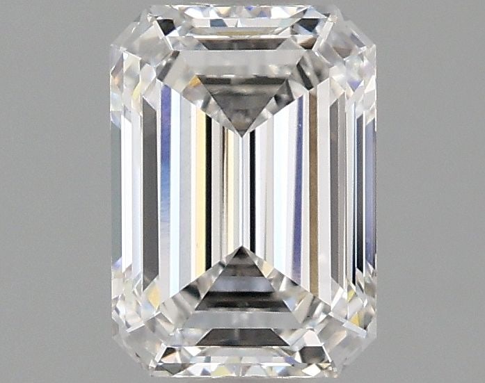 Loose Diamond - EMERALD 1.59ct E VS1: Loose Diamond - EMERALD 1.59ct E VS1 Source: This is a real non-mined Diamond that has been grown in a lab Shape: EMERALD Carats: 1.59 Color: E Clarity: VS1 Certification: IGI Video: