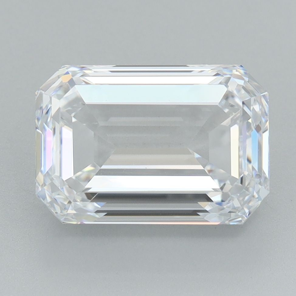 Loose Diamond - EMERALD 4.01ct D IF: Loose Diamond - EMERALD 4.01ct D IF Source: This is a real non-mined Diamond that has been grown in a lab Shape: EMERALD Carats: 4.01 Color: D Clarity: IF Certification: IGI Video: Video Link The