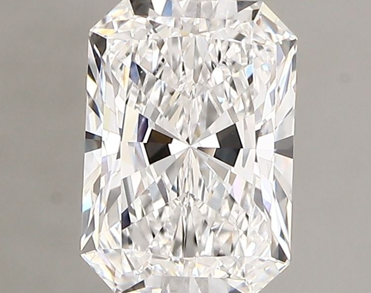 Loose Diamond - RADIANT 1.07ct D VVS2: Loose Diamond - RADIANT 1.07ct D VVS2 Source: This is a real non-mined Diamond that has been grown in a lab Shape: RADIANT Carats: 1.07 Color: D Clarity: VVS2 Certification: IGI Video: Video Link 