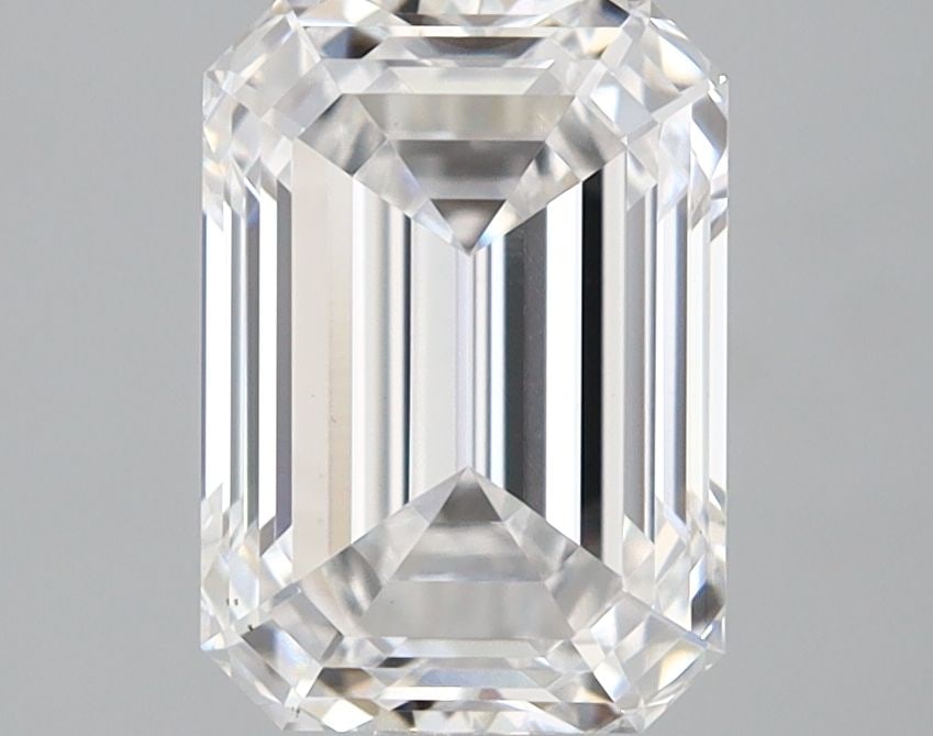 Loose Diamond - EMERALD 1.54ct D VS1: Loose Diamond - EMERALD 1.54ct D VS1 Source: This is a real non-mined Diamond that has been grown in a lab Shape: EMERALD Carats: 1.54 Color: D Clarity: VS1 Certification: IGI Video: