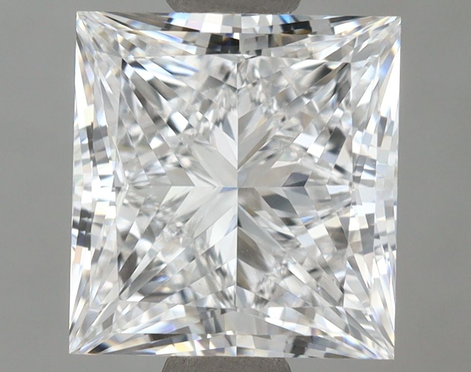 Loose Diamond - PRINCESS 2.51ct D VVS1: Loose Diamond - PRINCESS 2.51ct D VVS1 Source: This is a real non-mined Diamond that has been grown in a lab Shape: PRINCESS Carats: 2.51 Color: D Clarity: VVS1 Certification: IGI Video: Video Link 