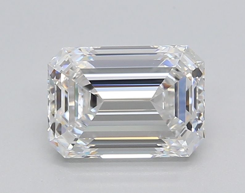 Loose Diamond - EMERALD 1.52ct E VS1: Loose Diamond - EMERALD 1.52ct E VS1 Source: This is a real non-mined Diamond that has been grown in a lab Shape: EMERALD Carats: 1.52 Color: E Clarity: VS1 Certification: NONE Video: Video Link 