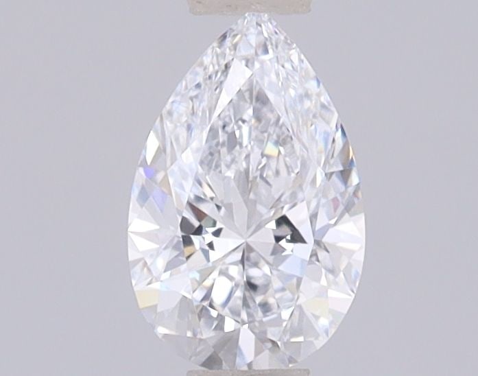 Loose Diamond - PEAR 0.52ct E VVS1: Loose Diamond - PEAR 0.52ct E VVS1 Source: This is a real non-mined Diamond that has been grown in a lab Shape: PEAR Carats: 0.52 Color: E Clarity: VVS1 Certification: IGI Video: Video Link The