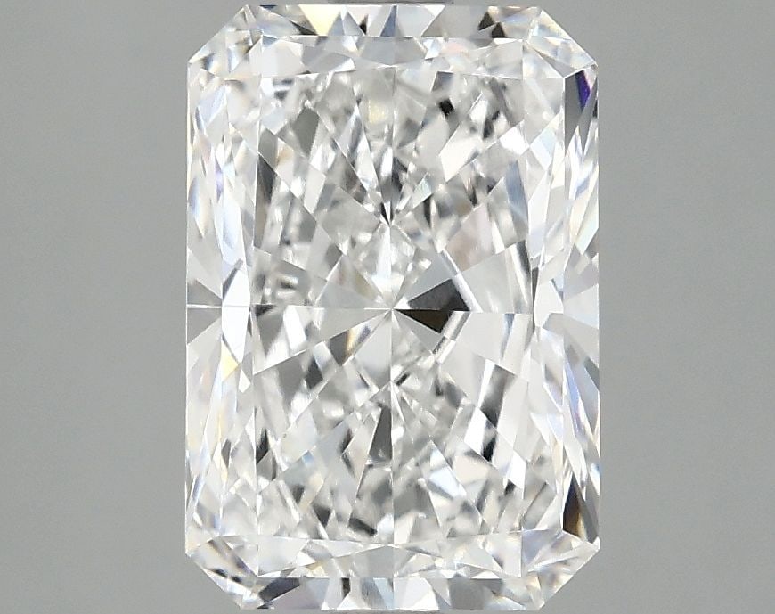 Loose Diamond - RADIANT 2.9ct F VS1: Loose Diamond - RADIANT 2.9ct F VS1 Source: This is a real non-mined Diamond that has been grown in a lab Shape: RADIANT Carats: 2.9 Color: F Clarity: VS1 Certification: IGI Video: