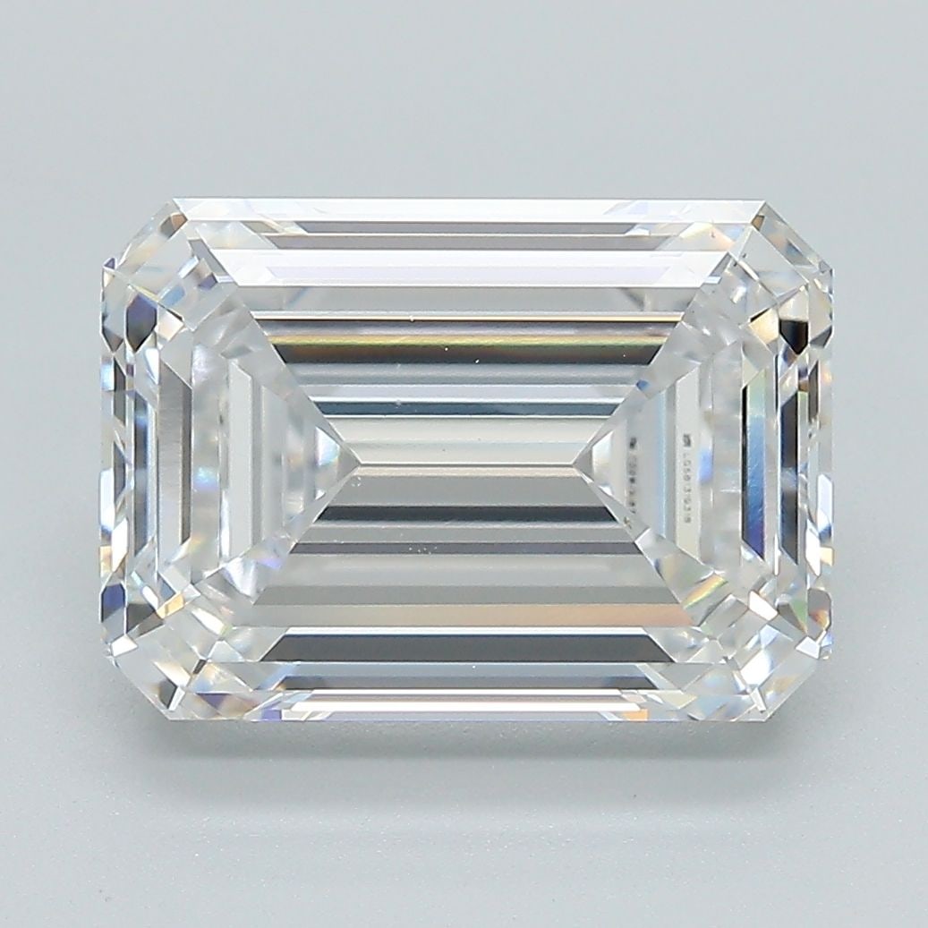 Loose Diamond - EMERALD 5.21ct F VS1: Loose Diamond - EMERALD 5.21ct F VS1 Source: This is a real non-mined Diamond that has been grown in a lab Shape: EMERALD Carats: 5.21 Color: F Clarity: VS1 Certification: IGI Video: