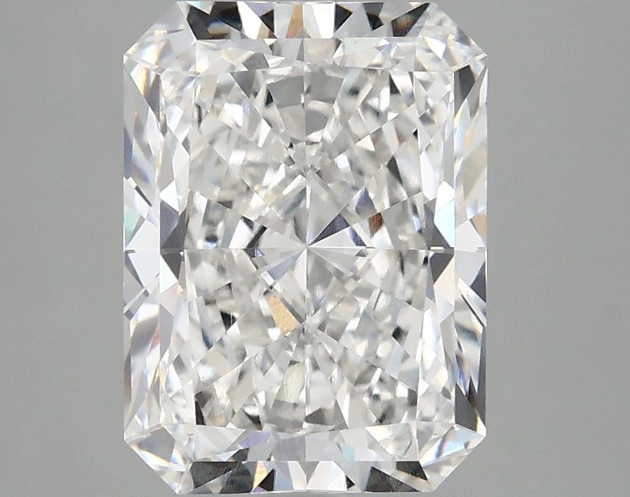 Loose Diamond - RADIANT 3.04ct E VS1: Loose Diamond - RADIANT 3.04ct E VS1 Source: This is a real non-mined Diamond that has been grown in a lab Shape: RADIANT Carats: 3.04 Color: E Clarity: VS1 Certification: IGI Video: Video Link The