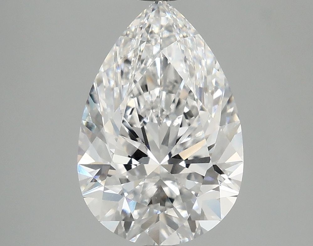 Loose Diamond - PEAR 3.1ct E VS1: Loose Diamond - PEAR 3.1ct E VS1 Source: This is a real non-mined Diamond that has been grown in a lab Shape: PEAR Carats: 3.1 Color: E Clarity: VS1 Certification: IGI Video: