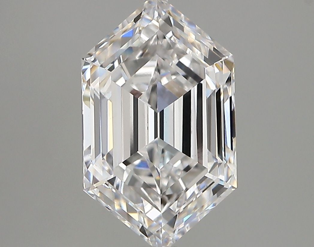 Loose Diamond - HEXAGONAL 3.15ct D VVS2: Loose Diamond - HEXAGONAL 3.15ct D VVS2 Source: This is a real non-mined Diamond that has been grown in a lab Shape: HEXAGONAL Carats: 3.15 Color: D Clarity: VVS2 Certification: IGI Video: