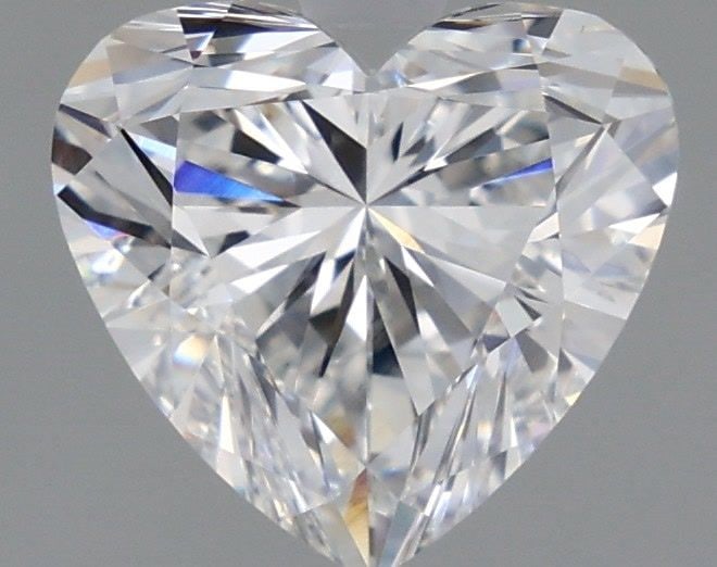Loose Diamond - HEART 3.0ct E VVS2: Loose Diamond - HEART 3.0ct E VVS2 Source: This is a real non-mined Diamond that has been grown in a lab Shape: HEART Carats: 3.0 Color: E Clarity: VVS2 Certification: IGI Video: Video Link The