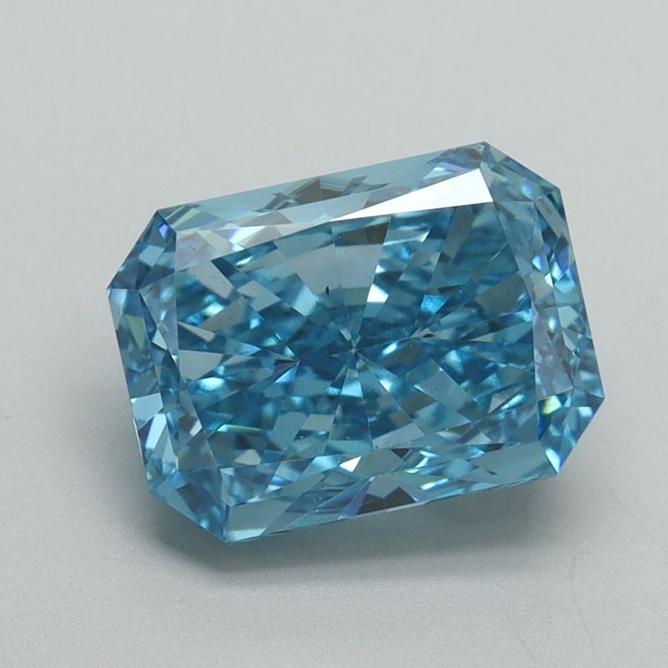 Loose Diamond - RADIANT 2.52ct Fancy Vivid Blue VS2: Loose Diamond - RADIANT 2.52ct Fancy Vivid Blue VS2 Source: This is a real non-mined Diamond that has been grown in a lab Shape: RADIANT Carats: 2.52 Color: Fancy Vivid Blue Certification: IGI