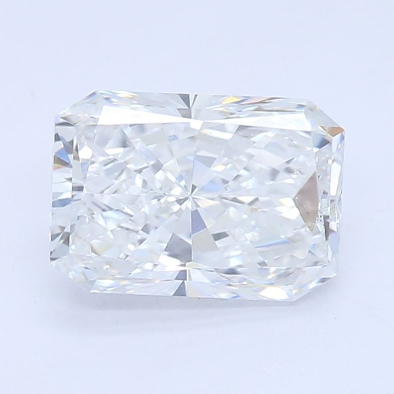 Loose Diamond - RADIANT 0.9ct D VS2: Loose Diamond - RADIANT 0.9ct D VS2 Source: This is a real non-mined Diamond that has been grown in a lab Shape: RADIANT Carats: 0.9 Color: D Clarity: VS2 Certification: IGI Video: Video Link The