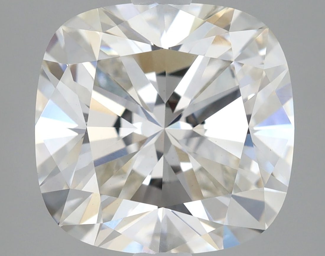 Loose Diamond - CUSHION BRILLIANT 2.53ct H VVS2: Loose Diamond - CUSHION BRILLIANT 2.53ct H VVS2 Source: This is a real non-mined Diamond that has been grown in a lab Shape: CUSHION BRILLIANT Carats: 2.53 Color: H Clarity: VVS2 Certification: IGI