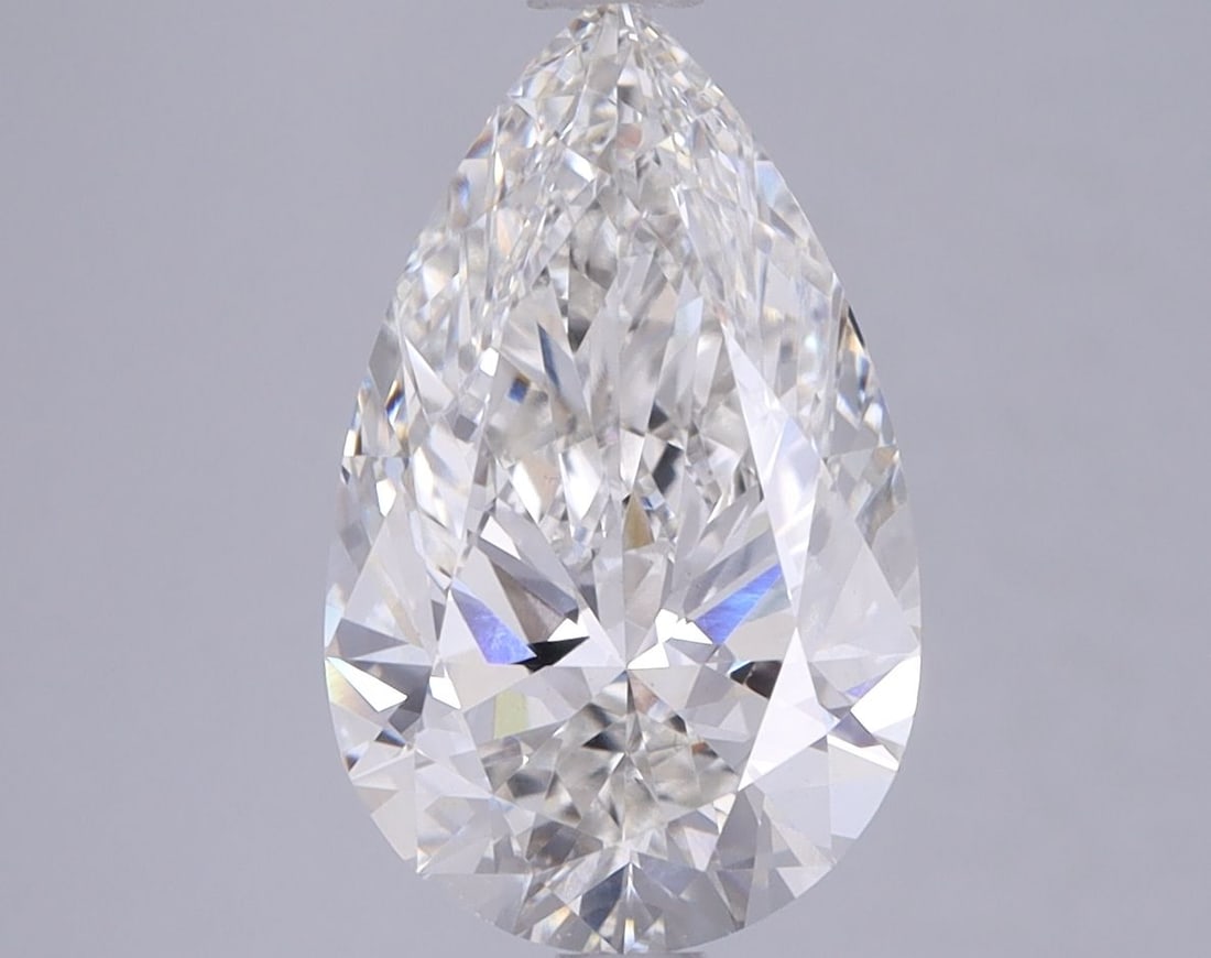 Loose Diamond - PEAR 2.94ct G VS1: Loose Diamond - PEAR 2.94ct G VS1 Source: This is a real non-mined Diamond that has been grown in a lab Shape: PEAR Carats: 2.94 Color: G Clarity: VS1 Certification: IGI Video: Video Link The