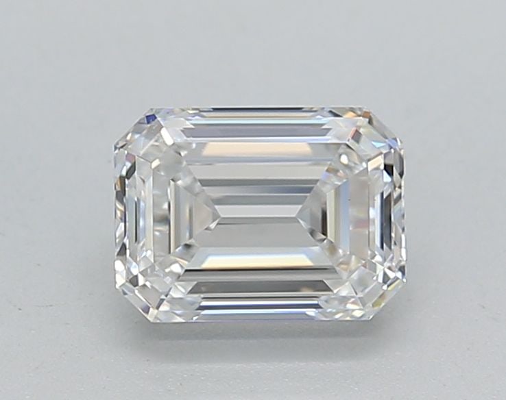 Loose Diamond - EMERALD 0.99ct D VS1: Loose Diamond - EMERALD 0.99ct D VS1 Source: This is a real non-mined Diamond that has been grown in a lab Shape: EMERALD Carats: 0.99 Color: D Clarity: VS1 Certification: IGI Video: