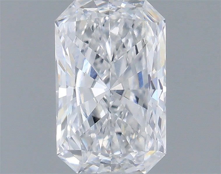 Loose Diamond - RADIANT 0.52ct E VVS2: Loose Diamond - RADIANT 0.52ct E VVS2 Source: This is a real non-mined Diamond that has been grown in a lab Shape: RADIANT Carats: 0.52 Color: E Clarity: VVS2 Certification: IGI Video: Video Link 