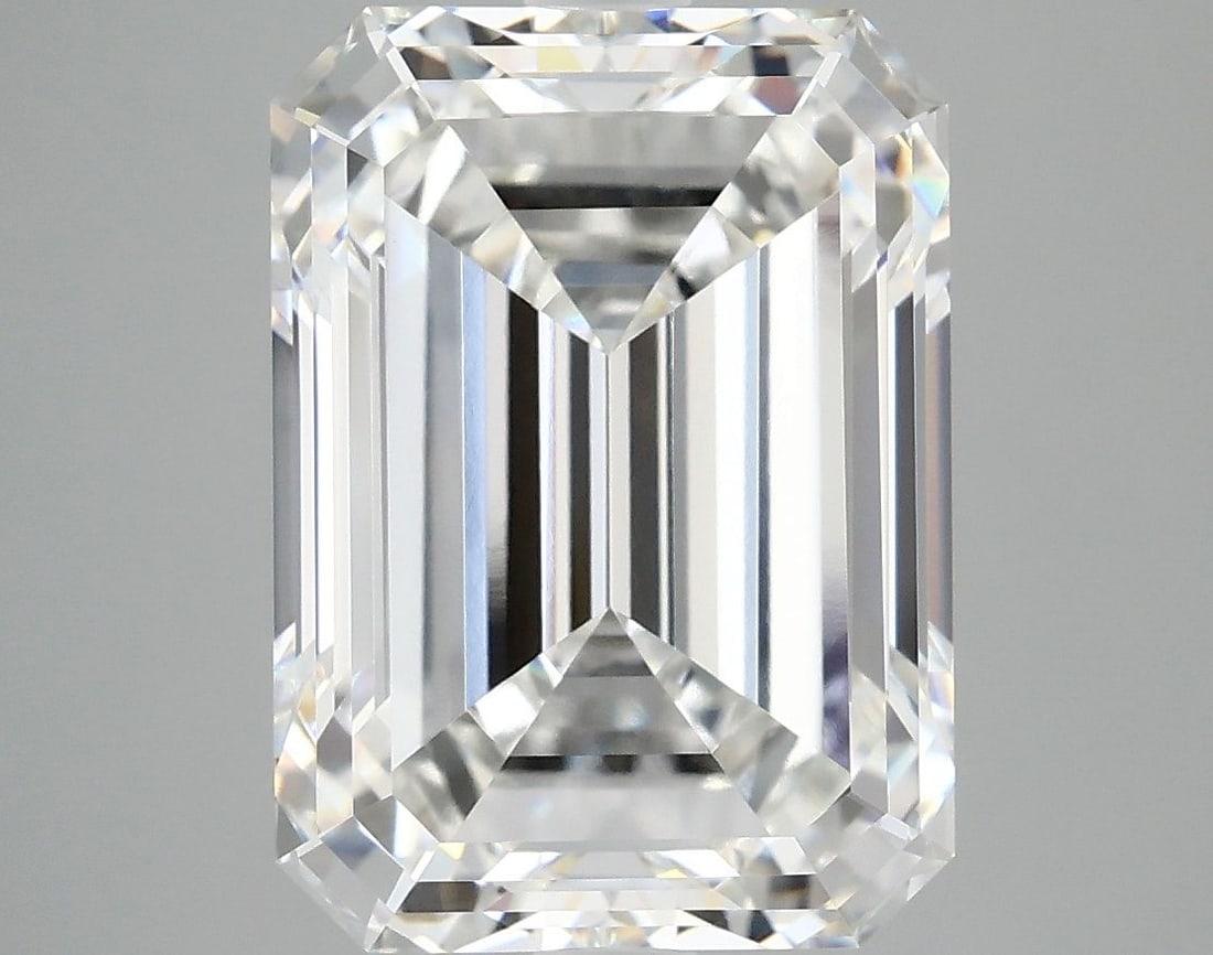 Loose Diamond - EMERALD 7.05ct F VVS2: Loose Diamond - EMERALD 7.05ct F VVS2 Source: This is a real non-mined Diamond that has been grown in a lab Shape: EMERALD Carats: 7.05 Color: F Clarity: VVS2 Certification: IGI Video: Video Link 