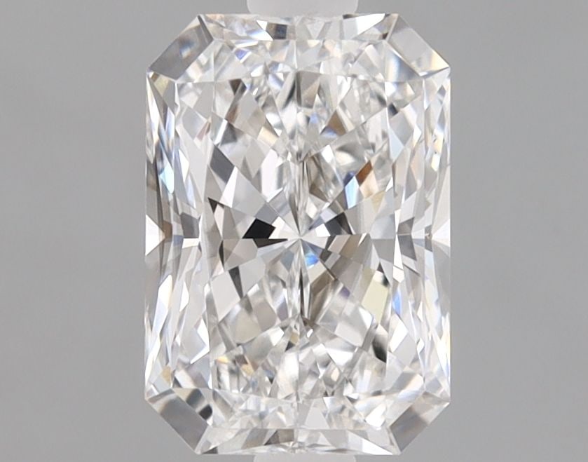 Loose Diamond - RADIANT 1.05ct E VS1: Loose Diamond - RADIANT 1.05ct E VS1 Source: This is a real non-mined Diamond that has been grown in a lab Shape: RADIANT Carats: 1.05 Color: E Clarity: VS1 Certification: IGI Video: Video Link The