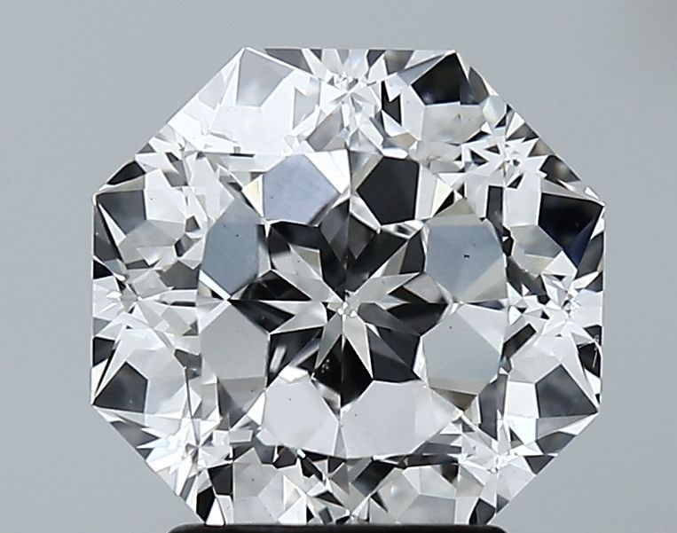 Loose Diamond - OCTAGONAL 2.82ct E VS1: Loose Diamond - OCTAGONAL 2.82ct E VS1 Source: This is a real non-mined Diamond that has been grown in a lab Shape: OCTAGONAL Carats: 2.82 Color: E Clarity: VS1 Certification: GIA Video: