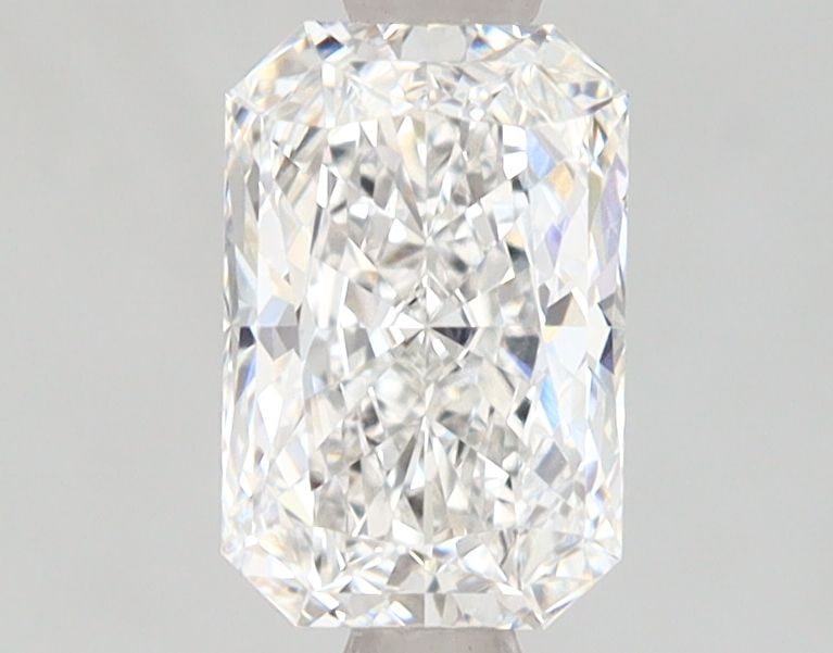 Loose Diamond - RADIANT 1.12ct F VVS2: Loose Diamond - RADIANT 1.12ct F VVS2 Source: This is a real non-mined Diamond that has been grown in a lab Shape: RADIANT Carats: 1.12 Color: F Clarity: VVS2 Certification: IGI Video: Video Link 