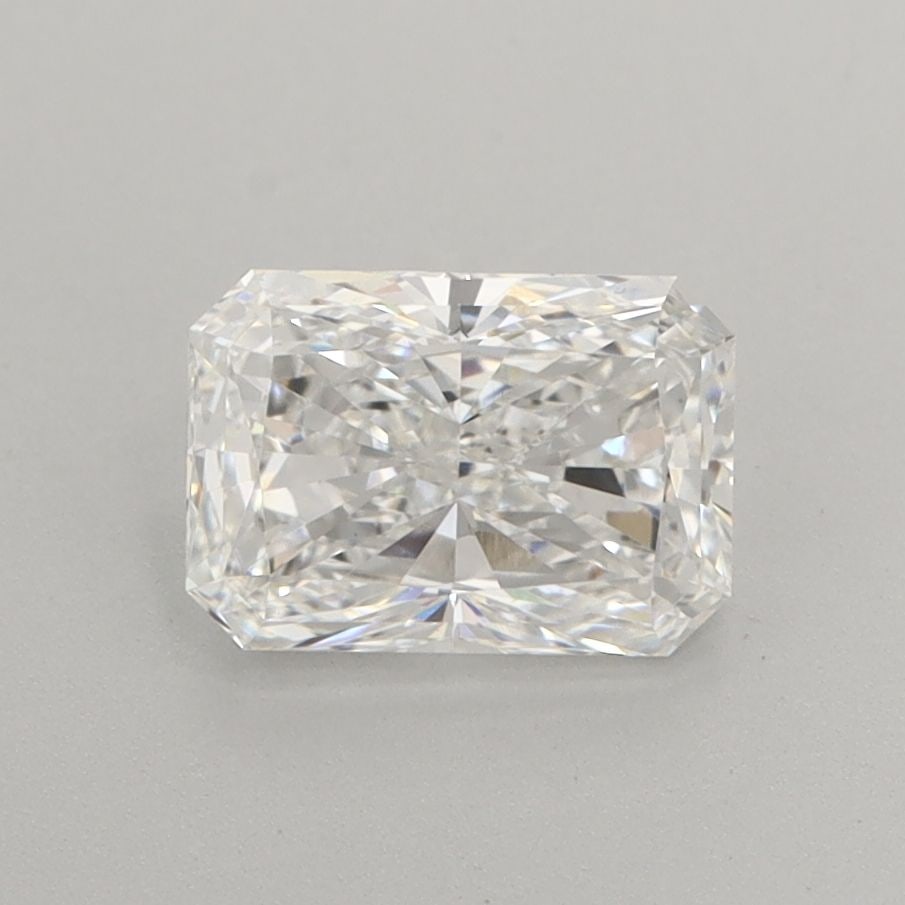 Loose Diamond - RADIANT 1.21ct E VVS2: Loose Diamond - RADIANT 1.21ct E VVS2 Source: This is a real non-mined Diamond that has been grown in a lab Shape: RADIANT Carats: 1.21 Color: E Clarity: VVS2 Certification: IGI Video: Video Link 