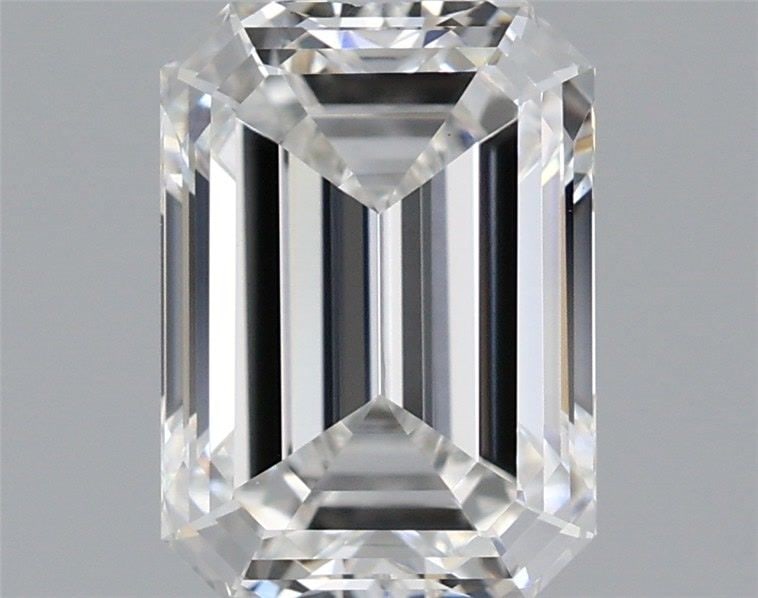 Loose Diamond - EMERALD 2.12ct E VS1: Loose Diamond - EMERALD 2.12ct E VS1 Source: This is a real non-mined Diamond that has been grown in a lab Shape: EMERALD Carats: 2.12 Color: E Clarity: VS1 Certification: IGI Video: Video Link The