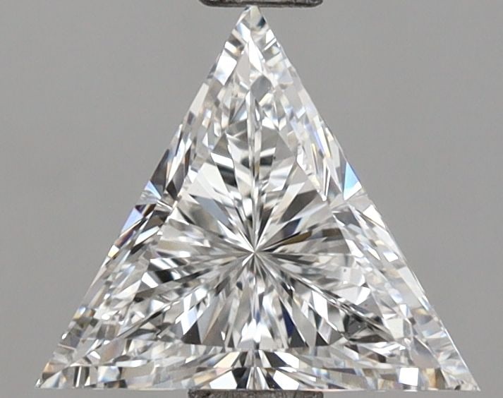 Loose Diamond - TRIANGULAR 1.13ct D VVS2: Loose Diamond - TRIANGULAR 1.13ct D VVS2 Source: This is a real non-mined Diamond that has been grown in a lab Shape: TRIANGULAR Carats: 1.13 Color: D Clarity: VVS2 Certification: IGI Video: