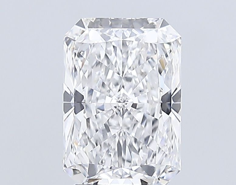 Loose Diamond - RADIANT 3.64ct D VVS2: Loose Diamond - RADIANT 3.64ct D VVS2 Source: This is a real non-mined Diamond that has been grown in a lab Shape: RADIANT Carats: 3.64 Color: D Clarity: VVS2 Certification: GIA Video: Video Link 