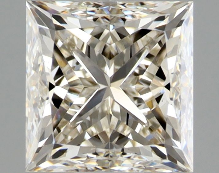 Loose Diamond - PRINCESS 0.9ct VS1: Loose Diamond - PRINCESS 0.9ct VS1 Source: Natural Shape: PRINCESS Carats: 0.9 Color: Clarity: VS1 Certification: GIA Video: