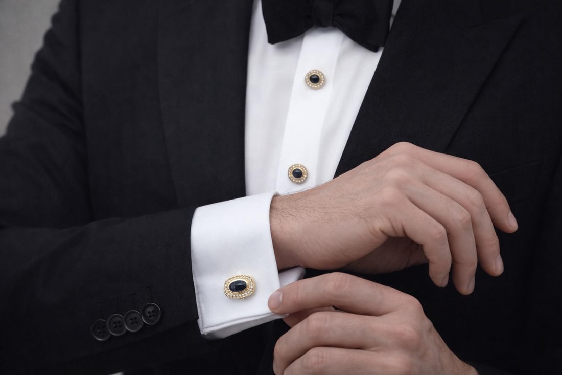 18k Yellow Gold Sapphire Diamond Cabochon Cufflink and Shirt Stud Set - 12