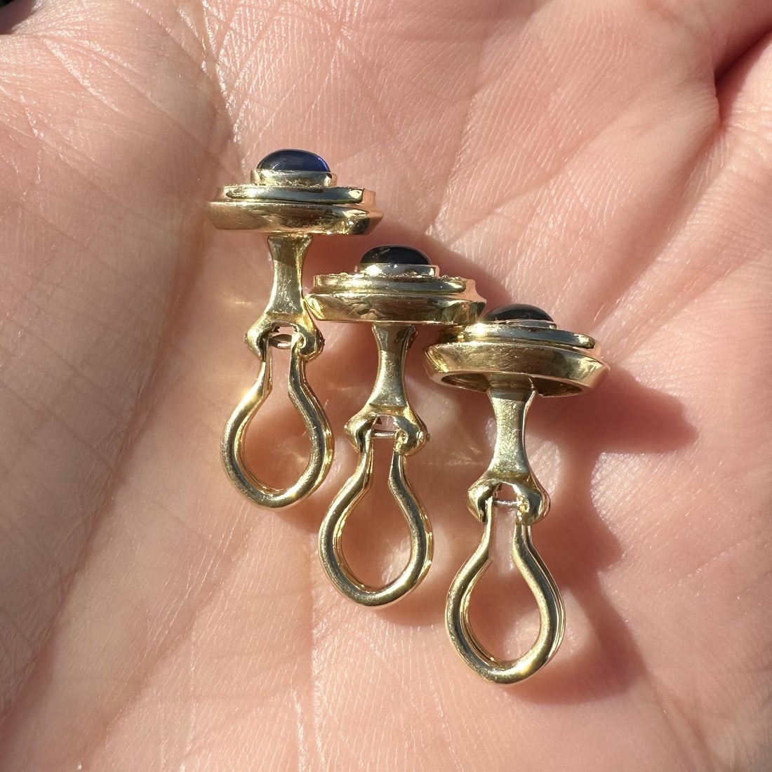 18k Yellow Gold Sapphire Diamond Cabochon Cufflink and Shirt Stud Set - 14