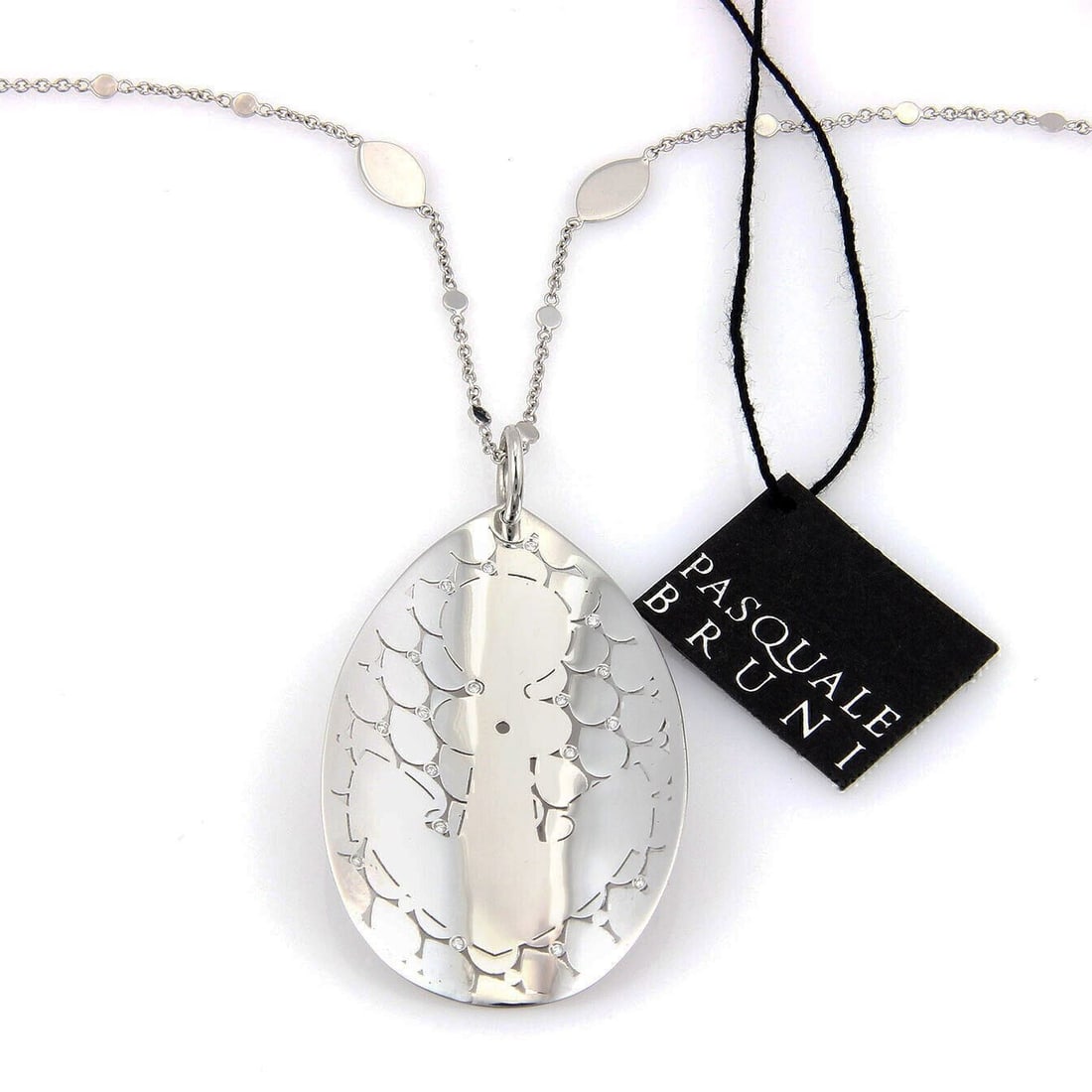 Cruise Collection 18k White Gold Diamond Necklace by Pasquale Bruni: Cruise Collection 18k White Gold Diamond Necklace by Pasquale Bruni This Pasquale Bruni Cruise pendant necklace is crafted from 18k white gold and features a diamond accent totaling 0.08ct. The piece