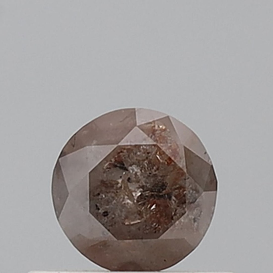 Loose Diamond - ROUND 0.49ct Salt and Pepper VS2: Loose Diamond - ROUND 0.49ct Salt and Pepper VS2 Source: Natural Shape: ROUND Carats: 0.49 Color: Salt and Pepper Certification: NONE Video: