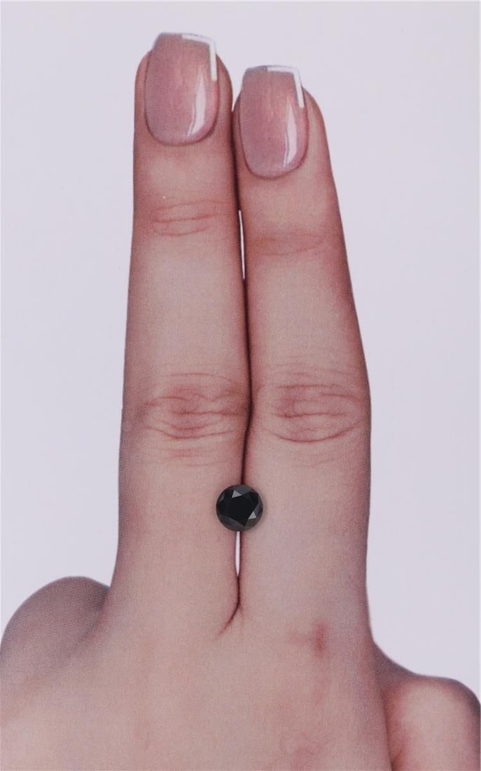 Loose Diamond - ROUND 0.93ct Fancy Black VVS2: Loose Diamond - ROUND 0.93ct Fancy Black VVS2 Source: Natural Shape: ROUND Carats: 0.93 Color: Fancy Black Certification: NONE Video: