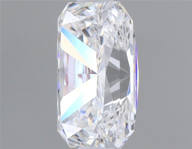 Loose Diamond - RADIANT 1.07ct E VVS2: Loose Diamond - RADIANT 1.07ct E VVS2 Source: This is a real non-mined Diamond that has been grown in a lab Shape: RADIANT Carats: 1.07 Color: E Clarity: VVS2 Certification: IGI Video: Video Link 