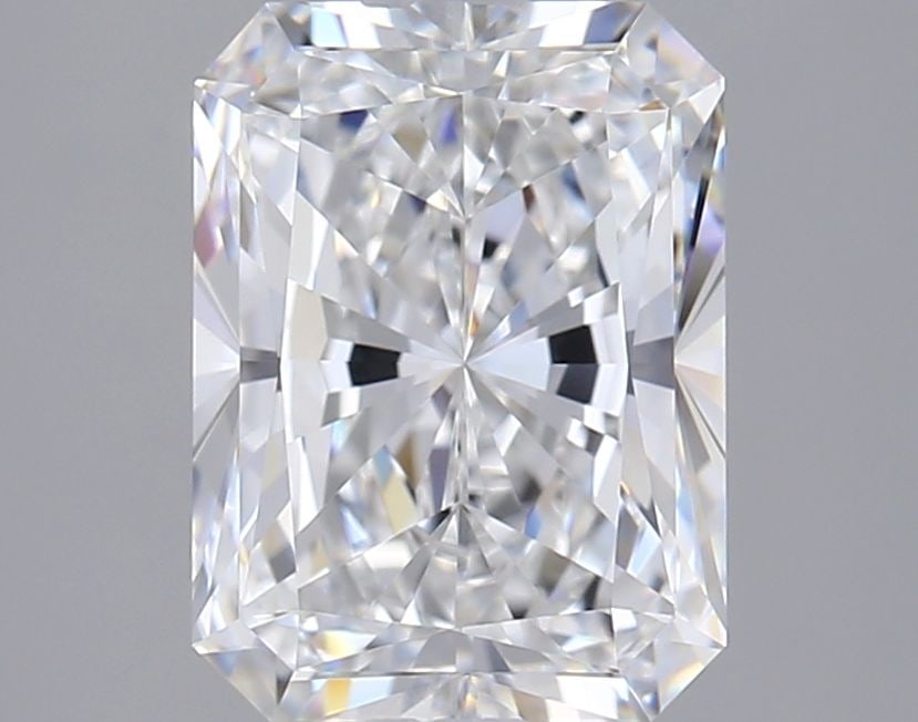 Loose Diamond - RADIANT 2.03ct E VVS1: Loose Diamond - RADIANT 2.03ct E VVS1 Source: This is a real non-mined Diamond that has been grown in a lab Shape: RADIANT Carats: 2.03 Color: E Clarity: VVS1 Certification: IGI Video: Video Link 