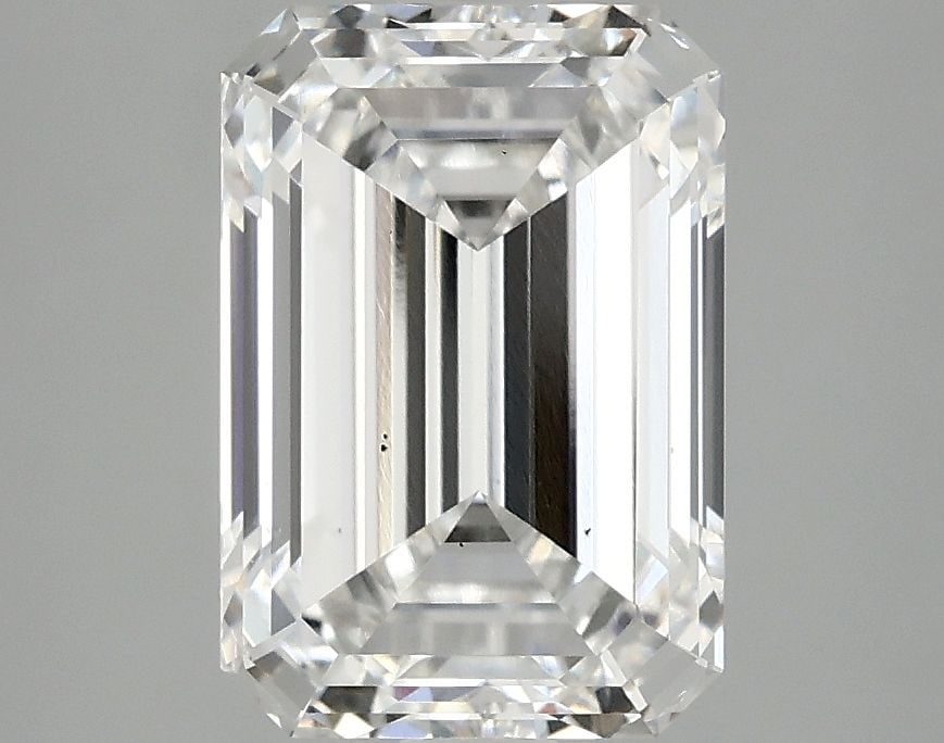 Loose Diamond - EMERALD 2.98ct E VS2: Loose Diamond - EMERALD 2.98ct E VS2 Source: This is a real non-mined Diamond that has been grown in a lab Shape: EMERALD Carats: 2.98 Color: E Clarity: VS2 Certification: IGI Video: