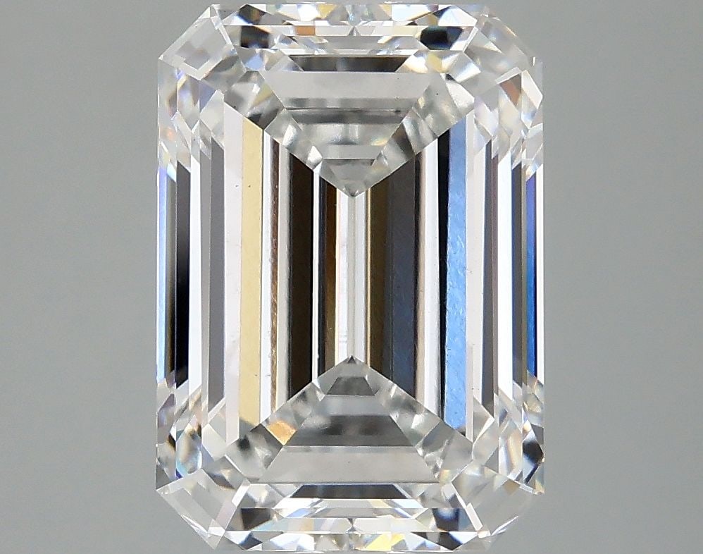 Loose Diamond - EMERALD 5.1ct F VS1: Loose Diamond - EMERALD 5.1ct F VS1 Source: This is a real non-mined Diamond that has been grown in a lab Shape: EMERALD Carats: 5.1 Color: F Clarity: VS1 Certification: IGI Video: